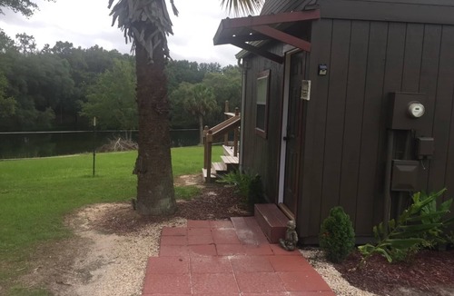 Ono Island Cottage | Cute Cottage overlooking stock lake, horse pastures, amazing sunsets, fishing