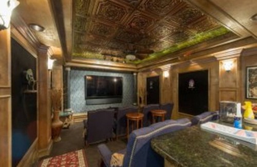 Geneva House | Danville Family Vacation House is the perfect place to base your vacation.