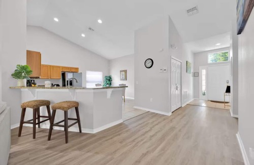 Florida Pines House | Davenport 4BR Villa, Pool, Game Room, Near Disney & Shopping