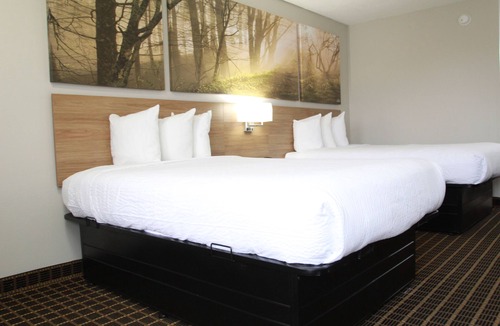 Forest Hotel | Days Inn by Wyndham Forest