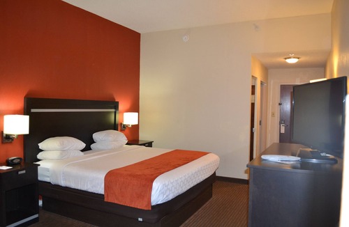 Laurel Hotel | Days Inn by Wyndham Laurel MS