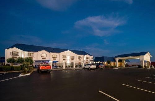 Troy Hotel | Days Inn by Wyndham Troy