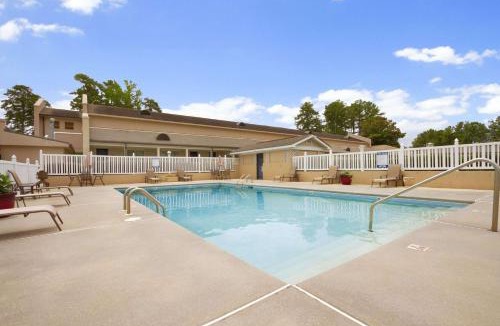Alexander City Hotel | Days Inn by Wyndham Alexander City