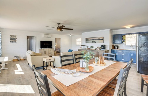 Shelby House | Decks & Boat Dock: 'The View on Lay Lake!'