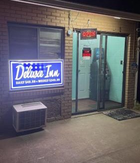 Wrightsville Hotel | Deluxe Inn wrightsville