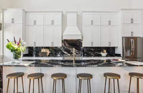 Lower Garden District House | Designer 10-bedroom compound Heated Pools & Hot Tubs