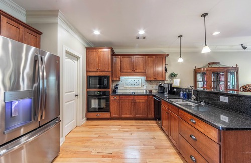 Eatonton House | Direct Lake Access | Home Theater | Sleeps 8