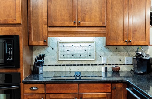 Eatonton House | Direct Lake Access | Home Theater | Sleeps 8