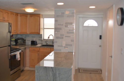 Daytona Beach Shores Condo | Direct OCEAN FRONT, Super Clean, GREAT REVIEWS, Cozy & Neighborly