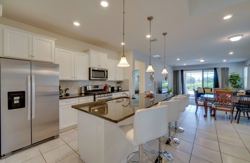 Loughman Villa | Disney 7BR Villa w/Pool, Spa & Lazy River!