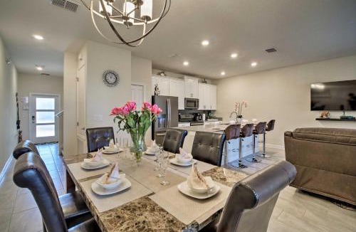 Four Corners House | Disney-Area Townhome w/Lanai & Resort Amenities!
