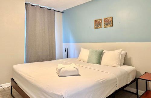 Downtown Atlanta House | Downtown Condo! Private Balcony! PT10F