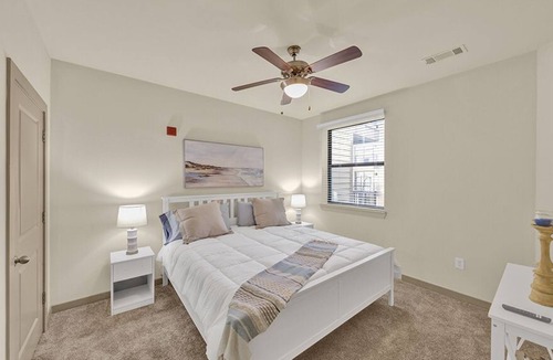 Civil Rights Historic District Apartment | Downtown convenient to UAB Hospital Regions Field and Railroad Park