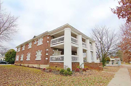 Florence Condo | Downtown Florence Condo|Pet Friendly N/Attraction