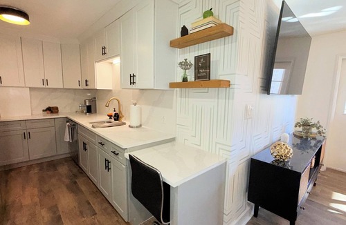 Downtown Atlanta Condo | Downtown High-Rise, 19th floor with City Views