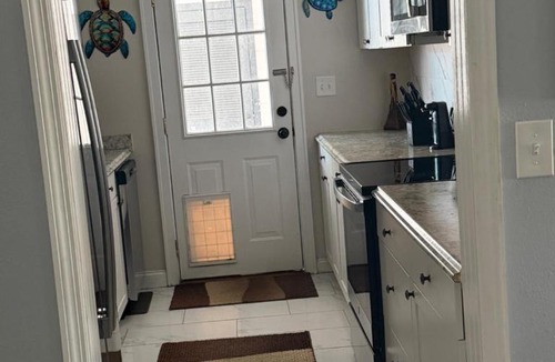Palatka House | Downtown near river half mile from main boatramp