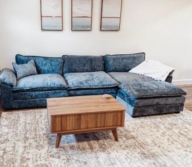 Biloxi House | Downtown Ocean Springs: Pool & Beach