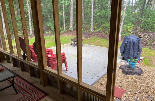 Rising Fawn Cabin | Dream Cabin with Hot Tub on Lookout Mountain