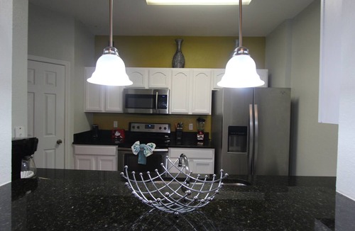 Windsor Hills Condo | Dream Disney Family Vacation, Best Resort, 2 Miles To Disney, Space For 8