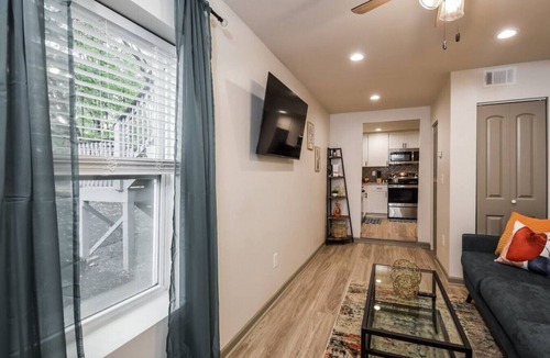 Browns Mill Park House | Dreamy Downstairs Unit of Guest Home with Private Patio, BBQ Area & Yard Games!