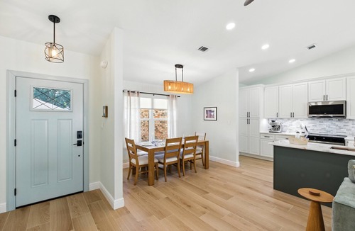 Gulf Breeze House | Driftwood Dreamer Retreat | Quiet Coastal Escape