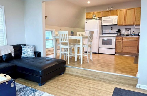Toledo Apartment | "Driftwood Point" Sunrise Views!