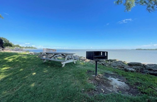 Toledo Apartment | "Driftwood Point" Sunrise Views!