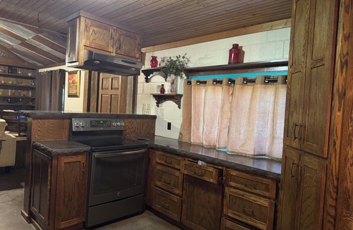 Houma House | Dularge Fishing Hideaway! Family and Pet friendly