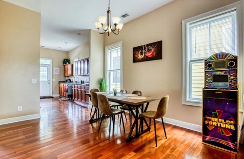 Metropolitan Apartment | Duplex by Forsyth Park - 2 King Beds - Patio & Balcony