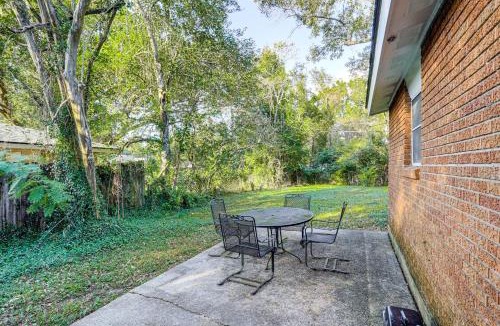 South Baton Rouge House | Eacy Access to LSU & Dtwn: Baton Rouge Retreat