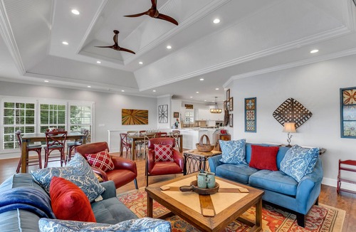 Jasper House | "Eagle's Landing" - 70" 4K HD TV w/surround sound, perfect for a family movie night!