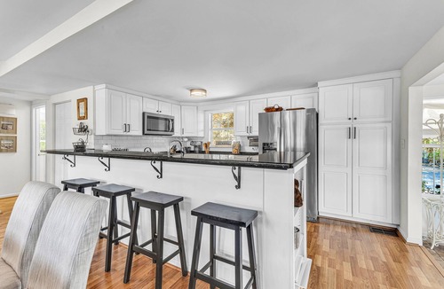 Pleasure Point House | Eagle's Nest by Lake Martin Vibe