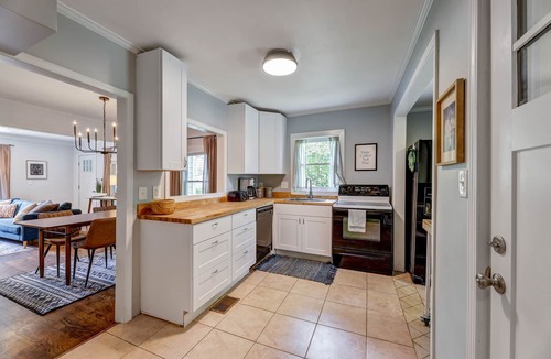 East Lake House | East Lake Bungalow with Home Office - Family Friendly, Pet Friendly
