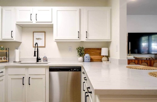 Auburn Apartment | Easy Tiger-1.5 miles to Campus