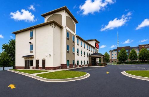 Augusta Cabin | Econo Lodge Augusta West near Fort Gordon