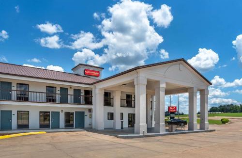 Philadelphia Hotel | Econo Lodge Inn & Suites Philadelphia MS