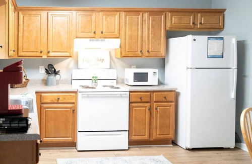 Auburn House | Economy Stay in West Auburn