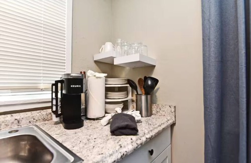 Winter Garden House | Efficiency Apt #6 Near Downtown & Bike Trail