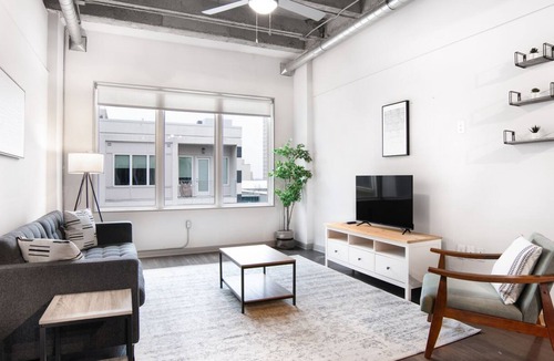 SoNo Apartment | Elegant 1 bed apartment located in SoNo neighborhood