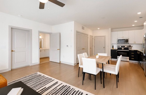 Forest Park Apartment | Elegant 2BR w/Resort Pool & Lounge Areas 2