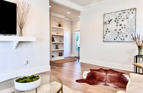 Saint Thomas Development House | Elegant Garden District 4 Bedroom Home in New Orleans