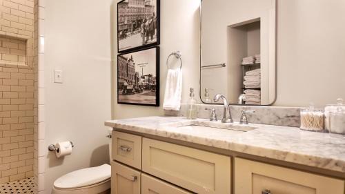 Thomasville Apartment | Elegant Loft Located Right On Broad Street