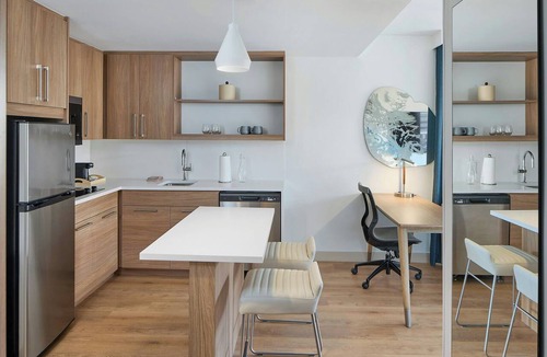 Dunwoody Hotel | Element by Marriott Atlanta Perimeter Center