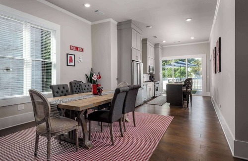 Druid City House | Elephant In The Room- Walk to UA and Downtown