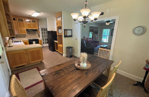 Rogersville House | Elk River Retreat, in Rogersville AL