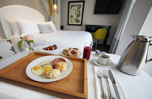 Central City Hotel | Elyton Hotel, Autograph Collection by Marriott