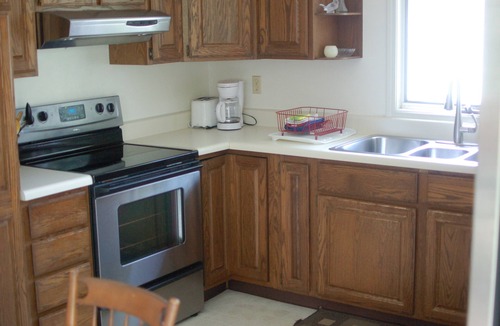 Empire House | Empire Rose: Cozy Home in the Heart of Empire on Front St.