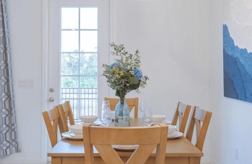 Davenport House | Enclaves at Festival Retreat