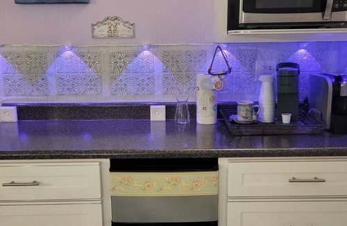 Ono Island Cottage | Enjoy a 1 bedroom 1 bath cottage on the green at Perdido Bay Country Club.