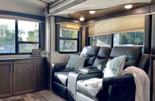 Seville House | Enjoy A Peaceful Getaway! Close to Daytona Beach's Boar! Pet-Friendly!
